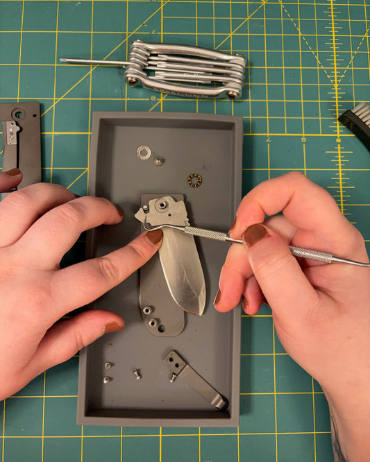 How to Clean & Maintain Your Folding Pocket Knife