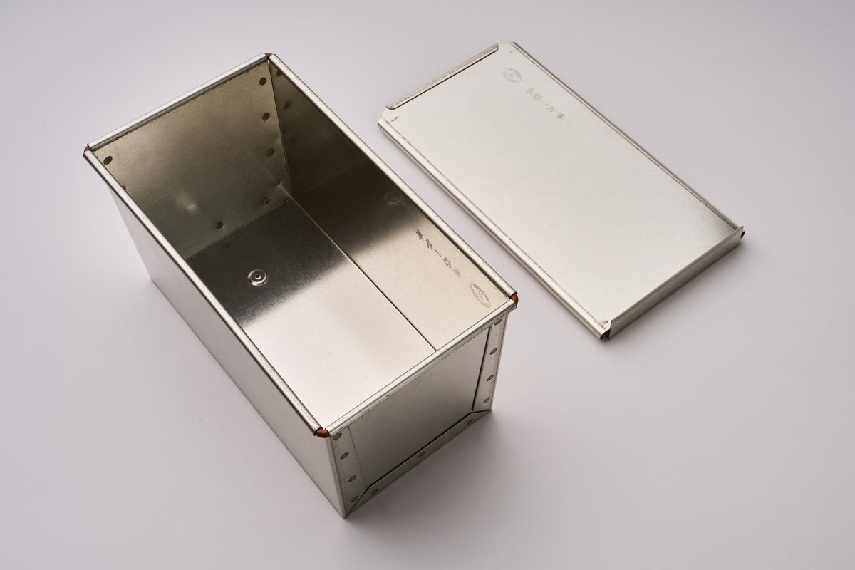Matsunaga Seisakusho Shokupan Bread Loaf Pan with Lid