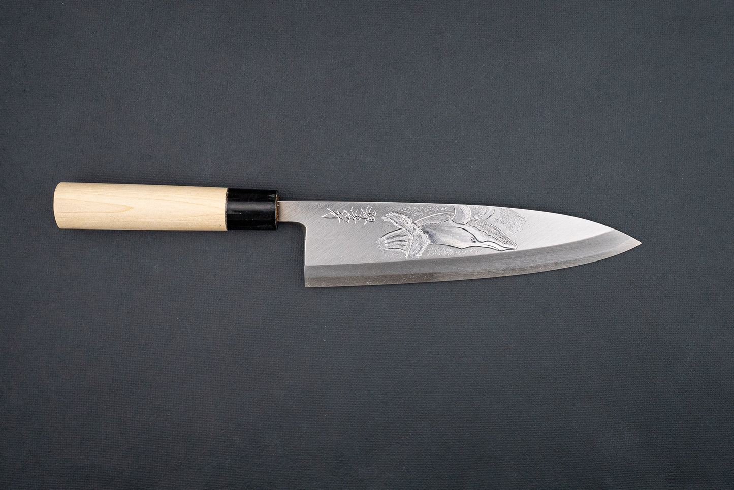Sakai Takayuki Michiko Kubota Engraved Deba 240mm "Whale" from Sakai Takayuki