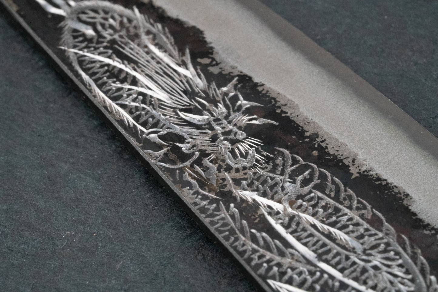 Sakai Takayuki Michiko Kubota Engraved Aogami Gyuto 240mm "Dragon" from Sakai Takayuki