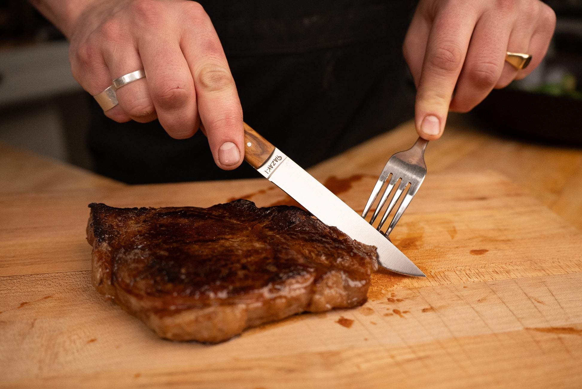 Hazaki 4pc Steak Knife Set from Hazaki