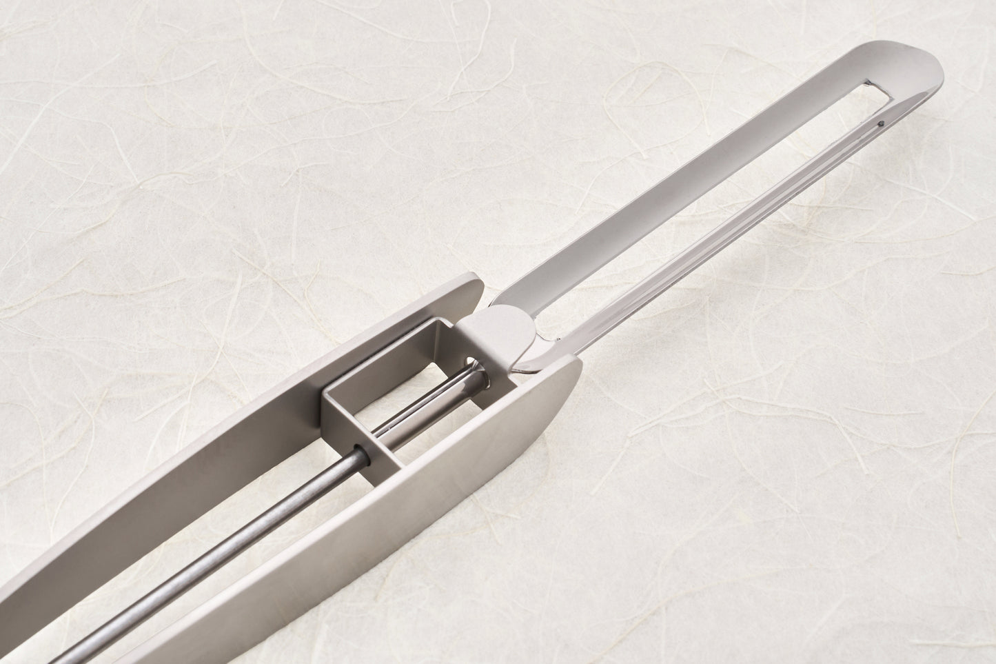 Éplucheur long en acier inoxydable Kassai Plus