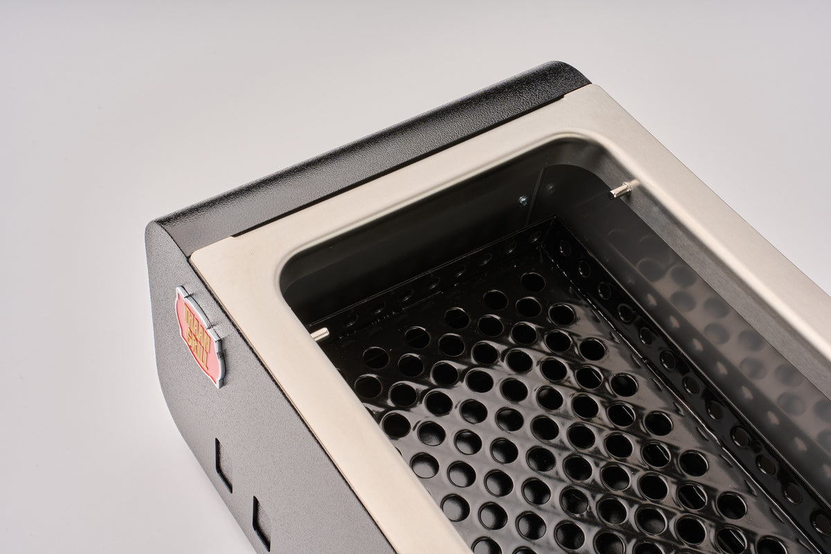 Thaan Small Tabletop Charcoal Grill