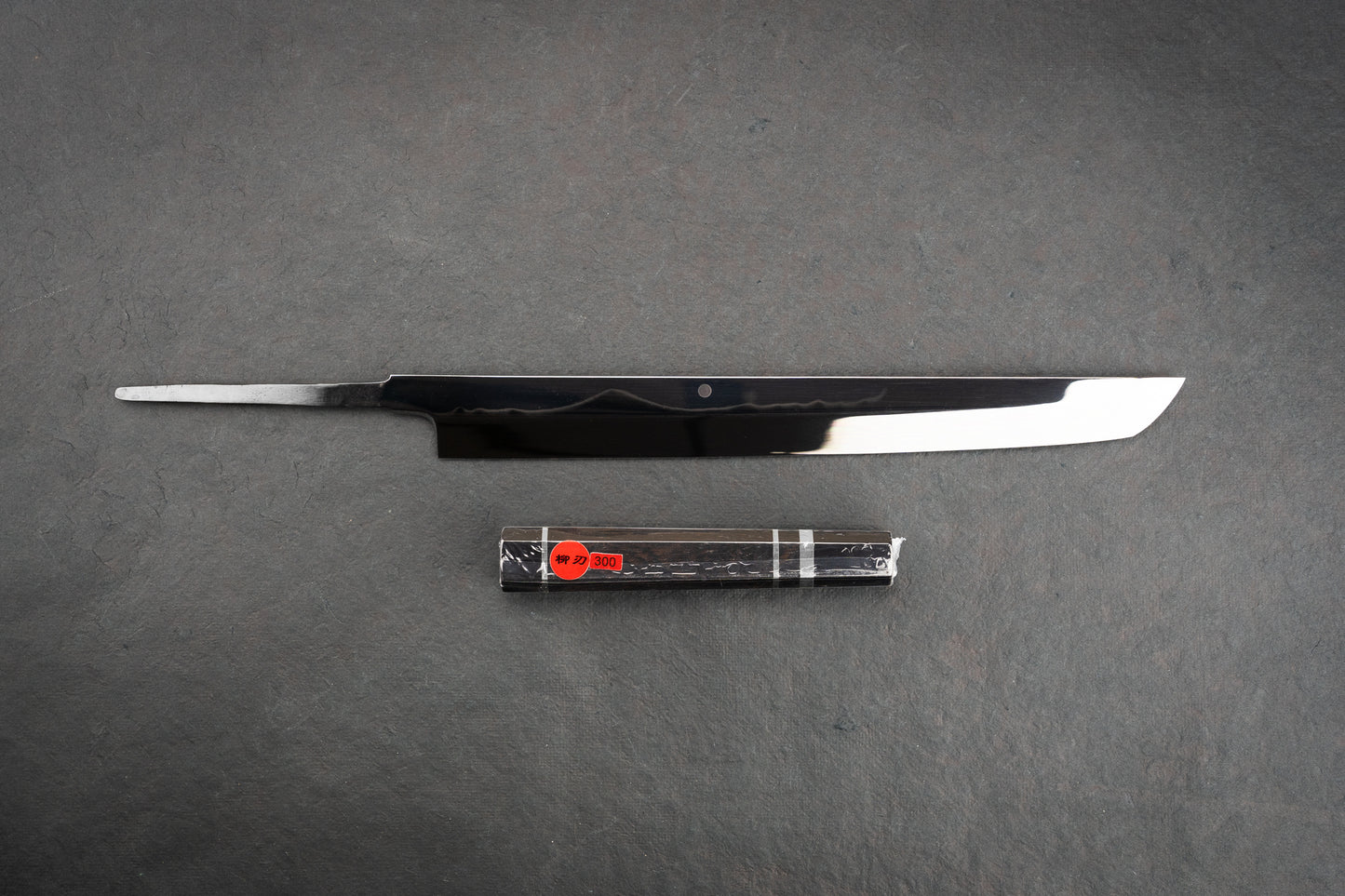 Genkai Masakuni Shiroichi Mizu Honyaki So-Kyomen Fujigakari Sakimaru Takohiki 300mm from Genkai Masakuni