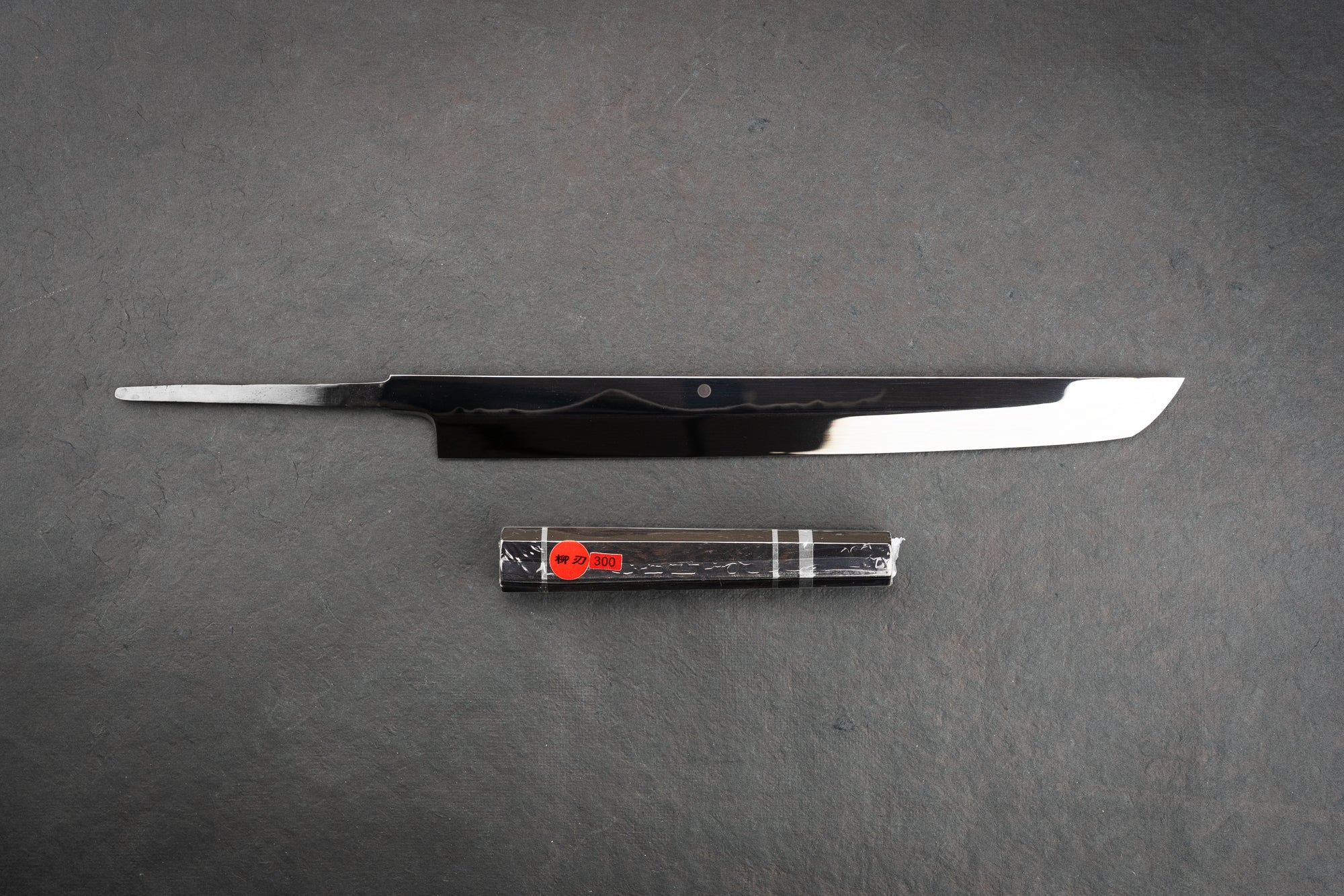 Genkai Masakuni Shiroichi Mizu Honyaki So-Kyomen Fujigakari Sakimaru Takohiki 300mm from Genkai Masakuni