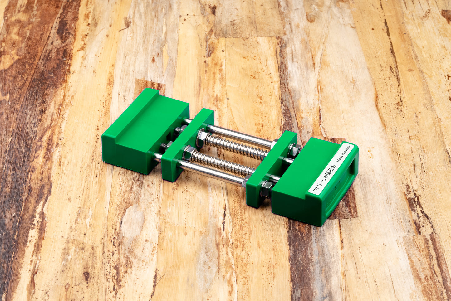 Stone Holder Spring Loaded from 3Giken