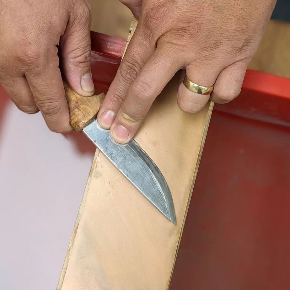 In-store Pocket Knife & Hunting Knife Sharpening from Knifewear Services