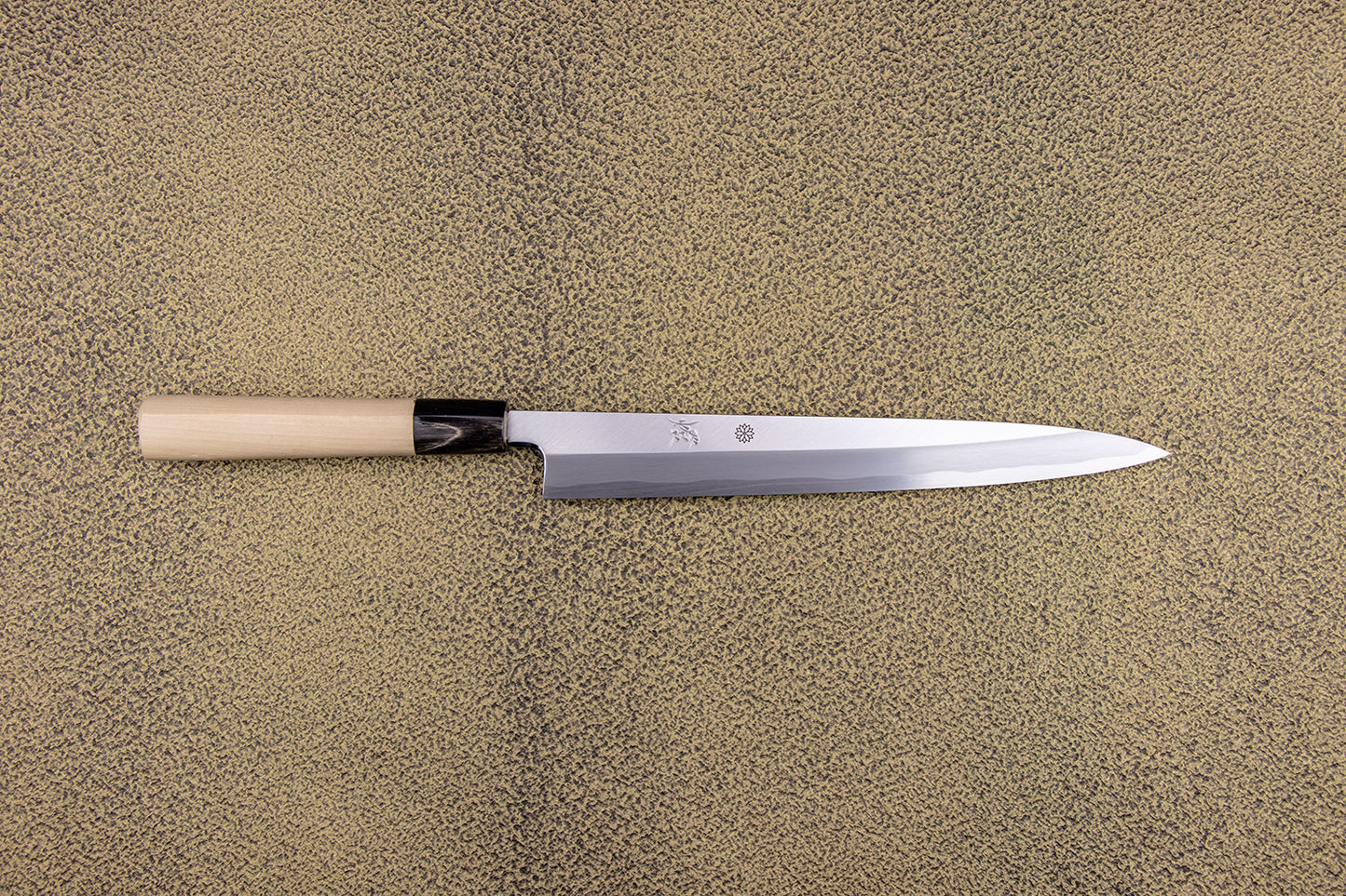 Sakai Kikumori Tomoshibi Yanagiba 240mm from Sakai Kikumori