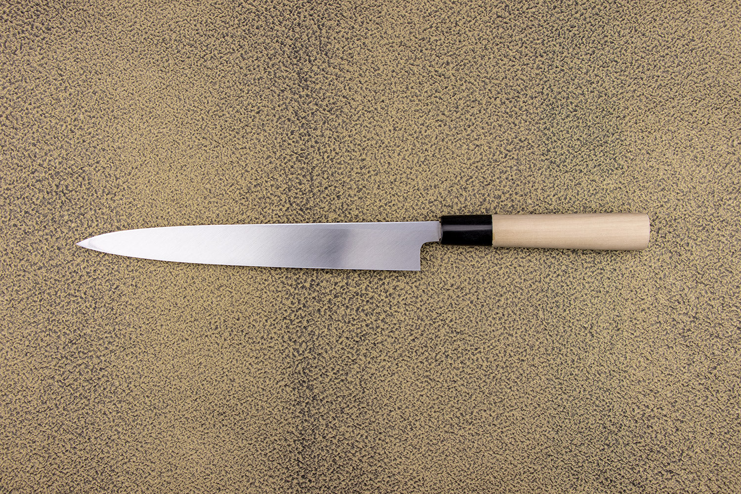 Sakai Kikumori Tomoshibi Yanagiba 240mm from Sakai Kikumori