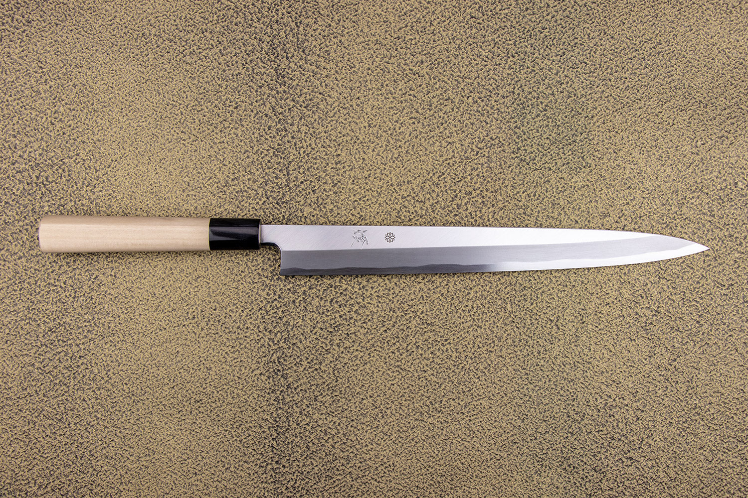 Sakai Kikumori Tomoshibi Yanagiba 300mm from Sakai Kikumori