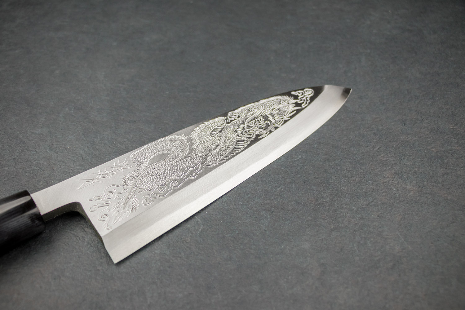 Sakai Takayuki Michiko Special Engraved Deba 240mm "Dragon" from Sakai Takayuki