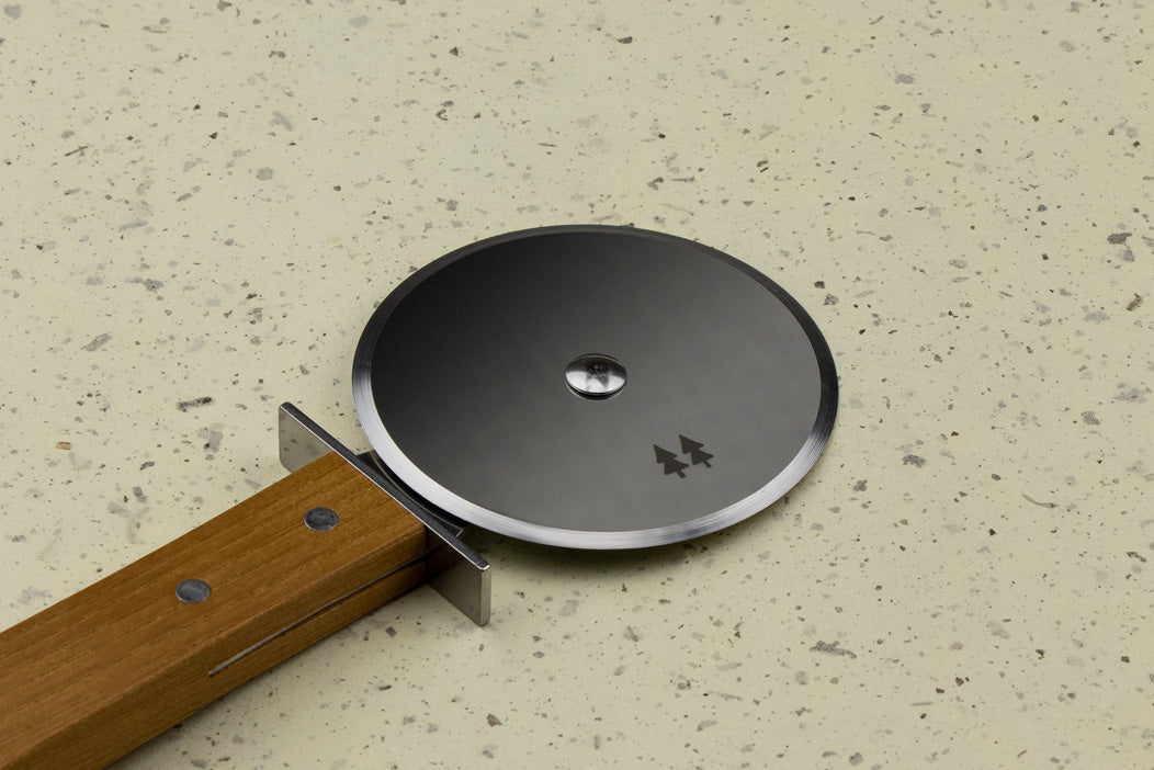 Shizu Hamono Morinoki Pizza Cutter from Shizu Hamono